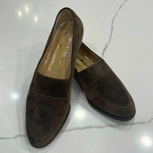 Ferragamo Newhaven Visone Suede Calf Size 7B